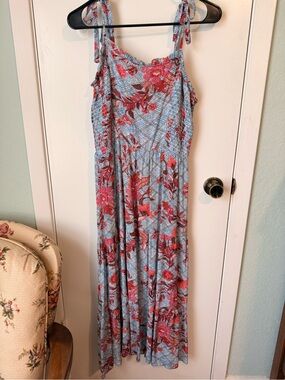 Floral Tie-Shoulder Maxi Dress